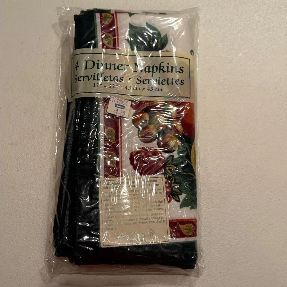 Fruit Print Cloth Napkins - Set of 4 - Picture 3 of 4